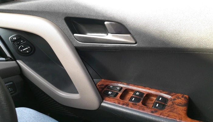 2016 Hyundai Creta SX PLUS AT 1.6 PETROL, Petrol, Automatic, 39,293 km, interior