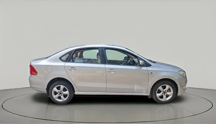 2014 Skoda Rapid AMBITION 1.6 MPI MT PLUS, Petrol, Manual, 15,112 km, exterior