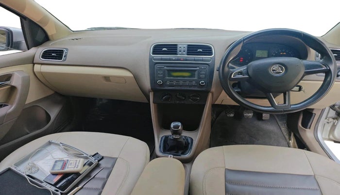 2014 Skoda Rapid AMBITION 1.6 MPI MT PLUS, Petrol, Manual, 15,112 km, interior