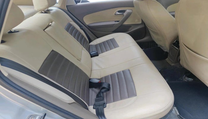 2014 Skoda Rapid AMBITION 1.6 MPI MT PLUS, Petrol, Manual, 15,112 km, interior