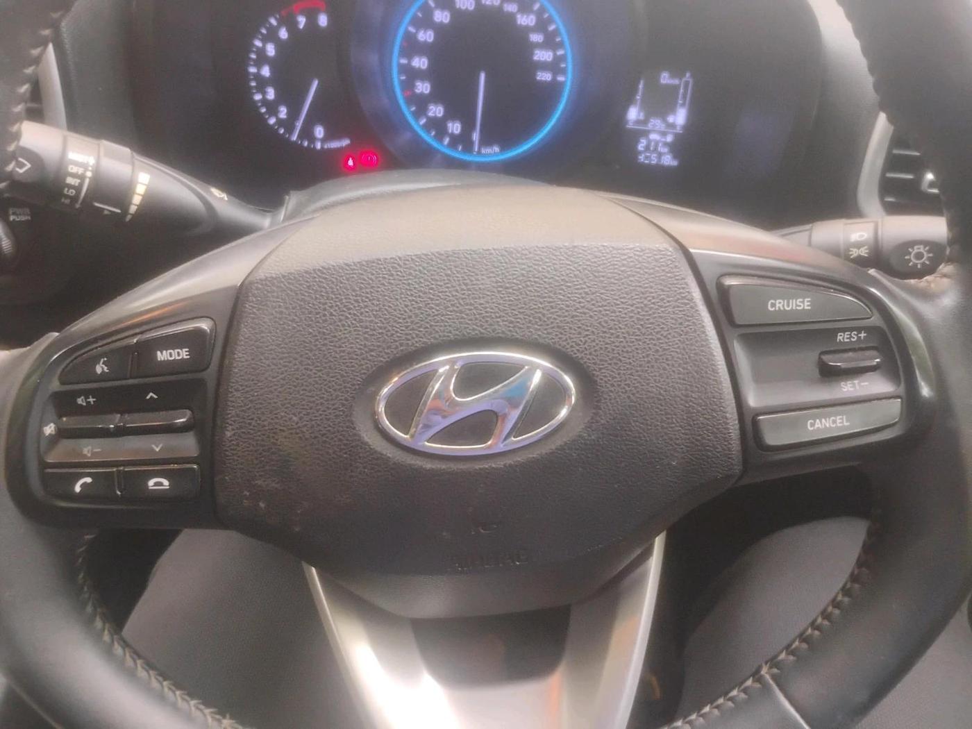 2020 Hyundai VENUE SX 1.0 TURBO, Petrol, Manual, 39,518 km, interior