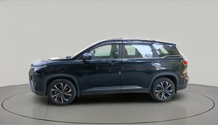 2024 MG HECTOR PLUS SHARP PRO 1.5 TURBO MT 7 STR, Petrol, Manual, 11,216 km, exterior