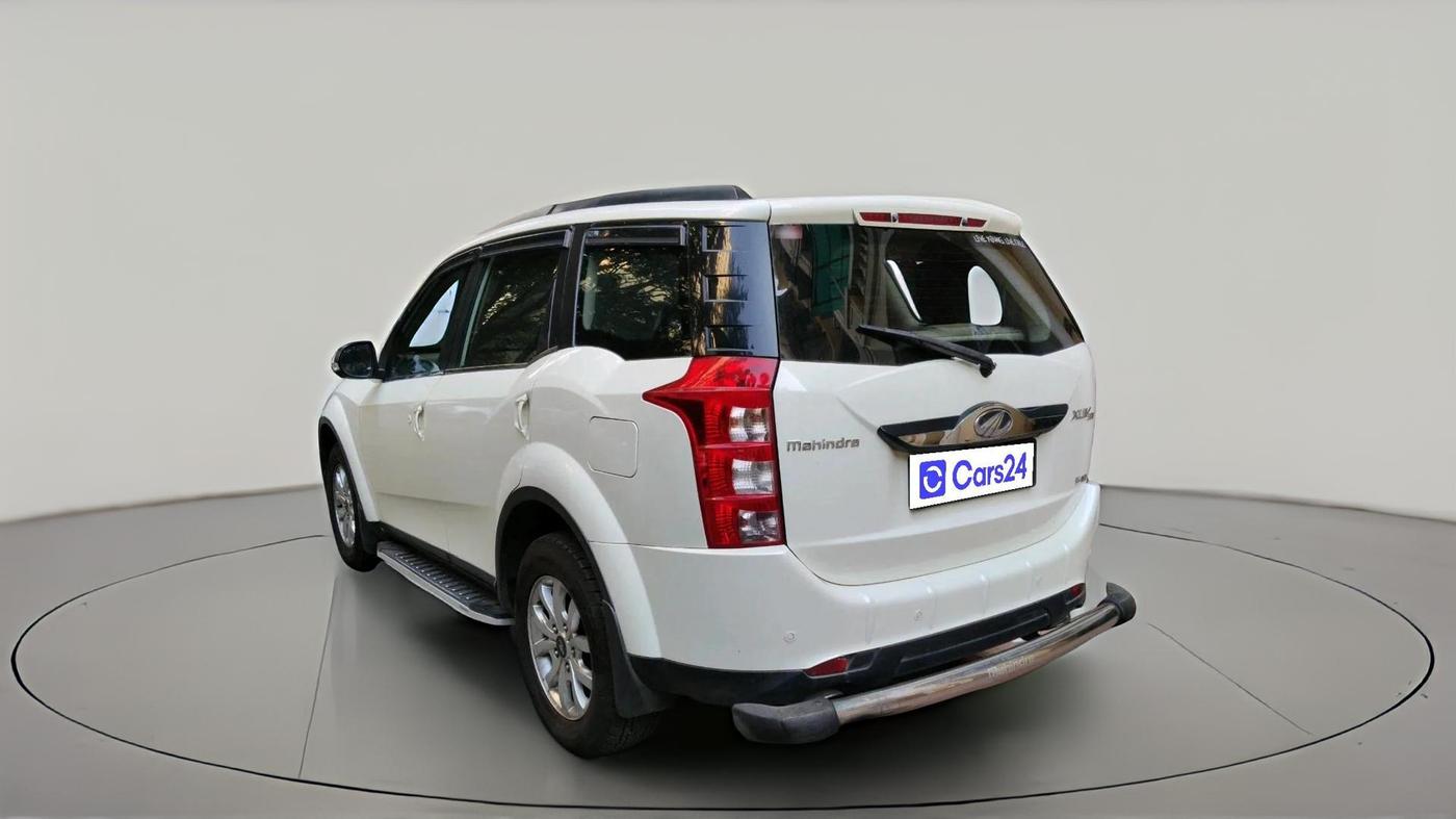 2015 Mahindra XUV500 W10, Diesel, Manual, 68,558 km, exterior