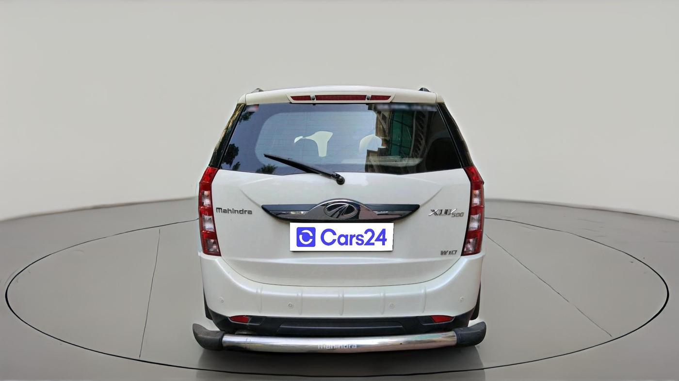 2015 Mahindra XUV500 W10, Diesel, Manual, 68,558 km, exterior