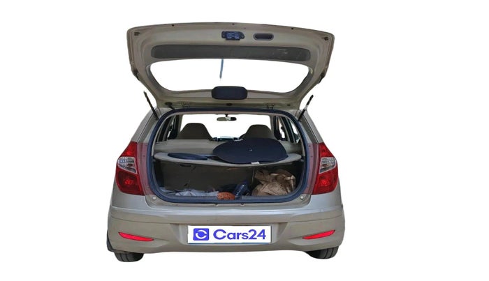 2011 Hyundai i10 MAGNA 1.2, Petrol, Manual, 33,007 km, exterior