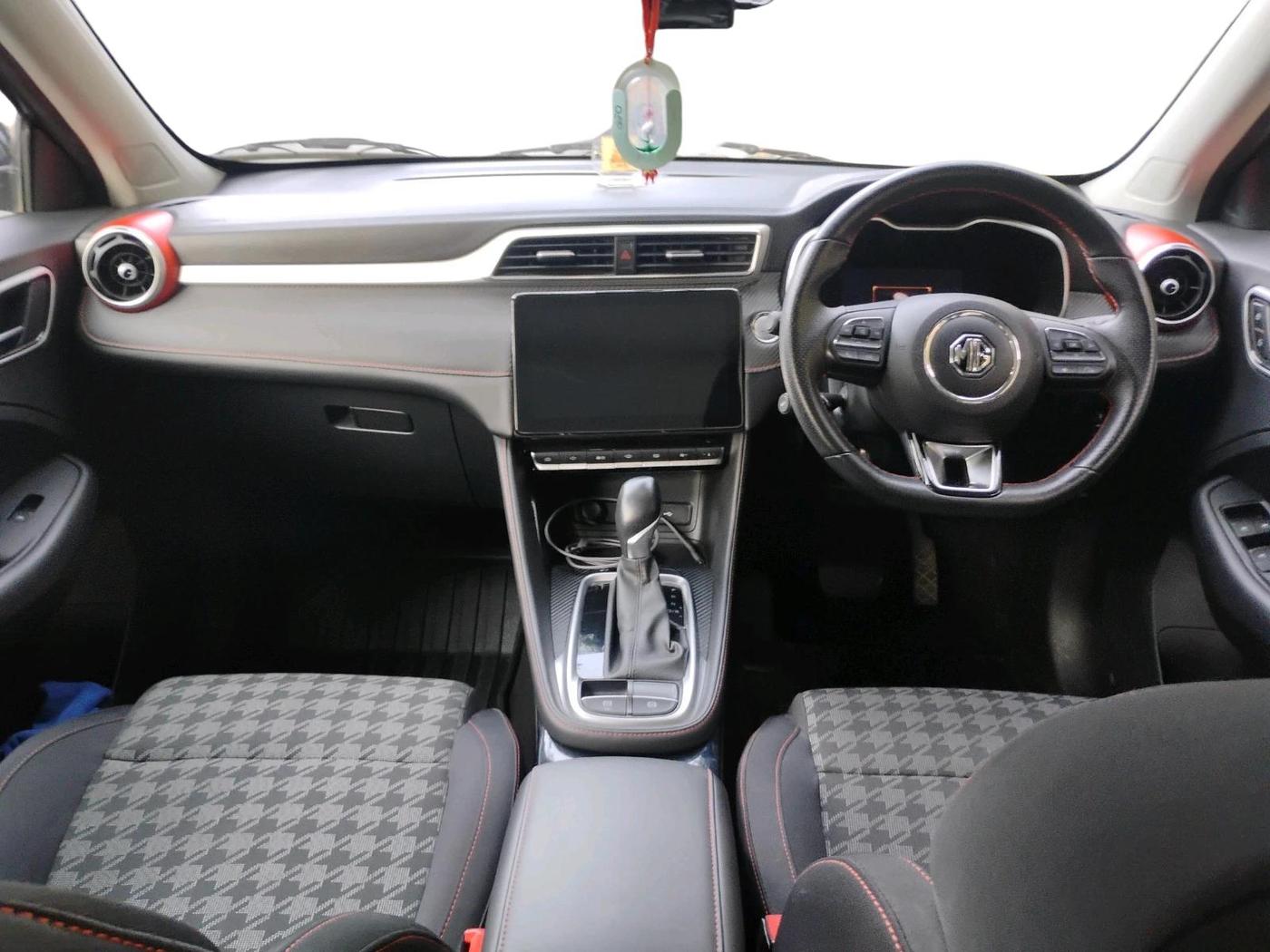 2023 MG ASTOR  SMART BLACK STORM EDITION CVT, Petrol, Automatic, 17,166 km, interior