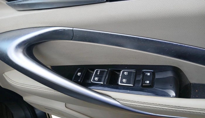 2021 MG HECTOR SHARP 1.5 PETROL CVT, Petrol, Automatic, 80,319 km, interior