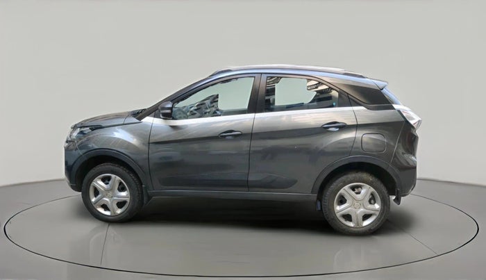 2022 Tata NEXON XM PETROL, Petrol, Manual, 32,868 km, exterior