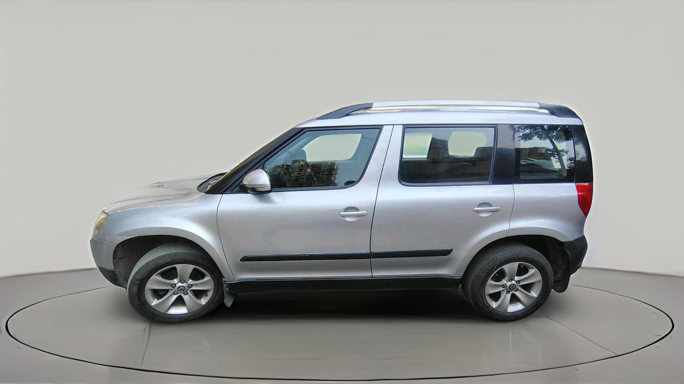 2012 Skoda Yeti AMBITION 2.0 TDI CR 4X2, Diesel, Manual, 70,517 km, exterior