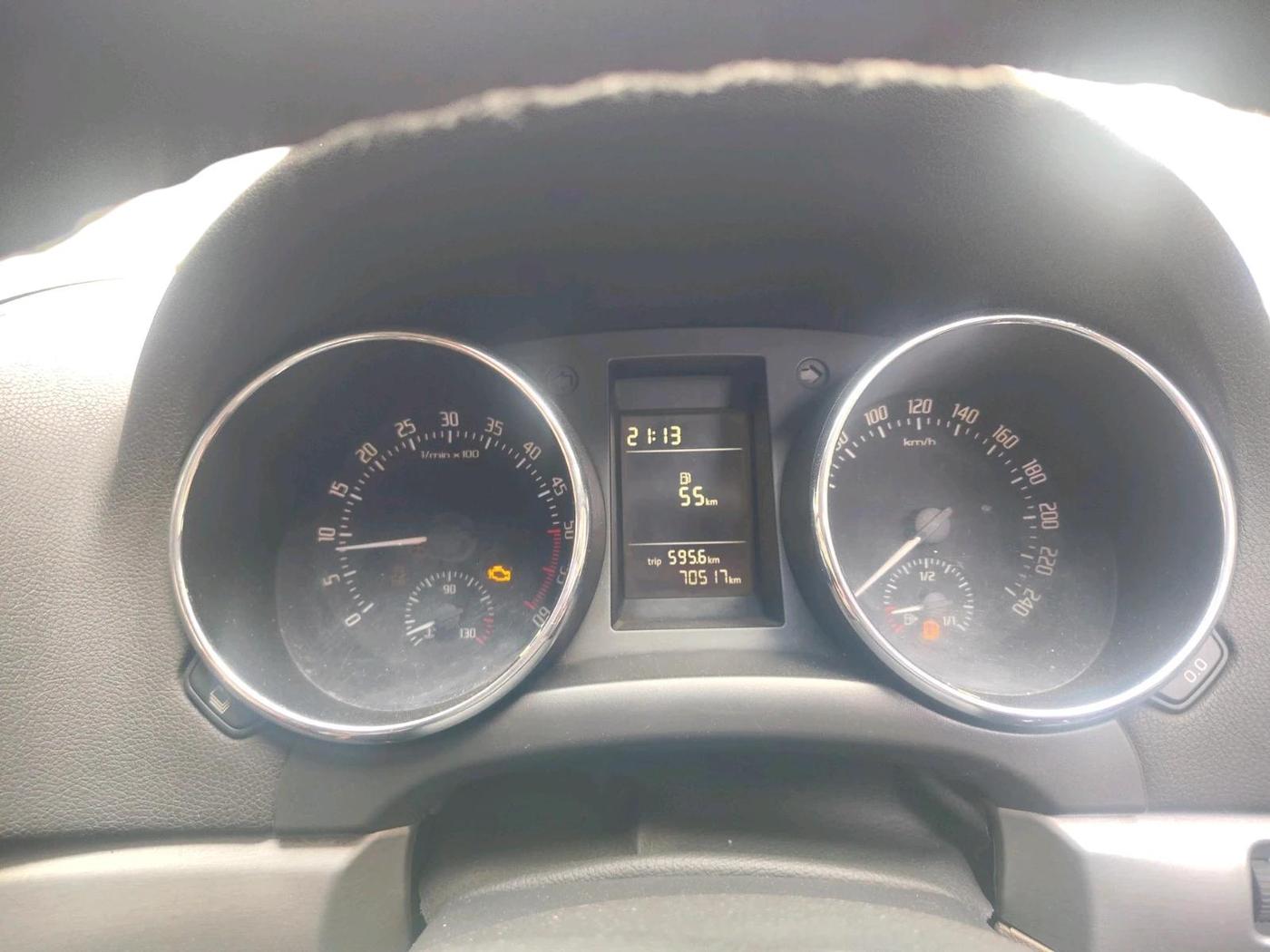 2012 Skoda Yeti AMBITION 2.0 TDI CR 4X2, Diesel, Manual, 70,517 km, interior