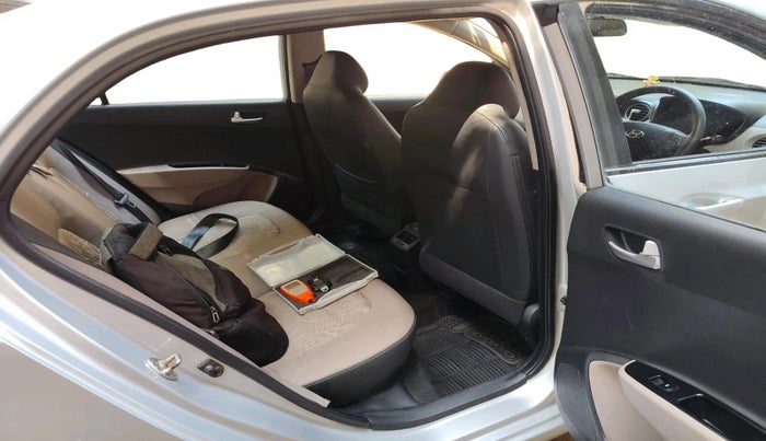 2015 Hyundai Xcent S 1.2, Petrol, Manual, 21,733 km, interior