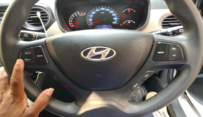 2015 Hyundai Xcent S 1.2, Petrol, Manual, 21,733 km, interior