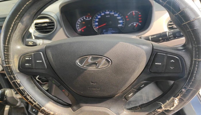 2016 Hyundai Xcent S 1.2, Petrol, Manual, 51,019 km, interior