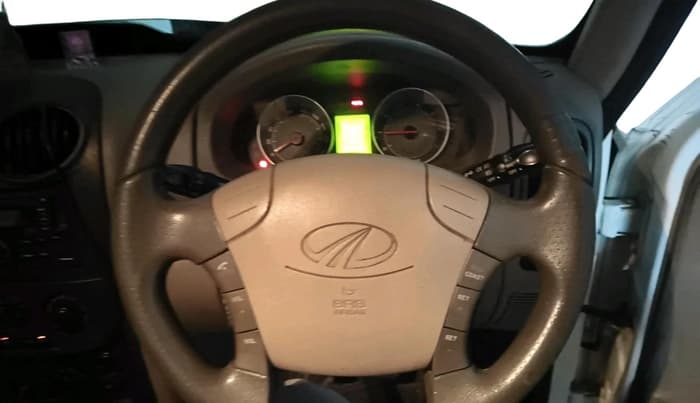 2010 Mahindra Scorpio VLX 2WD BS-III, Diesel, Manual, 1,01,616 km, interior