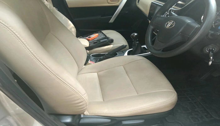 2018 Toyota Corolla Altis J PETROL, Petrol, Manual, 57,467 km, interior