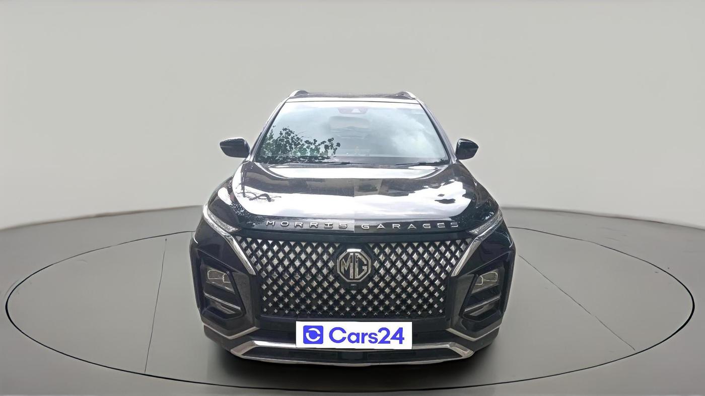 2025 MG HECTOR PLUS SAVVY PRO 1.5 TURBO CVT 6 STR, Petrol, Automatic, 11,072 km, exterior