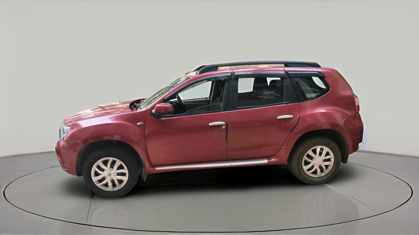 2016 Nissan Terrano XL (P), CNG, Manual, 49,271 km, exterior