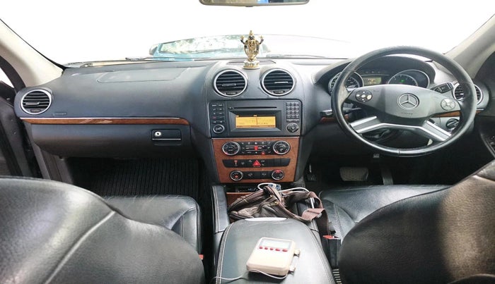 2011 Mercedes Benz GL Class 350 CDI Blue EFFICIENCY, Diesel, Automatic, 1,28,718 km, interior