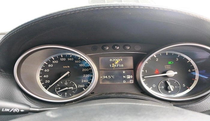 2011 Mercedes Benz GL Class 350 CDI Blue EFFICIENCY, Diesel, Automatic, 1,28,718 km, interior