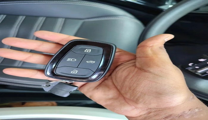 2024 Tata NEXON CREATIVE PLUS 1.2 REVOTRON 7 DCA, Petrol, Automatic, 6,586 km, interior