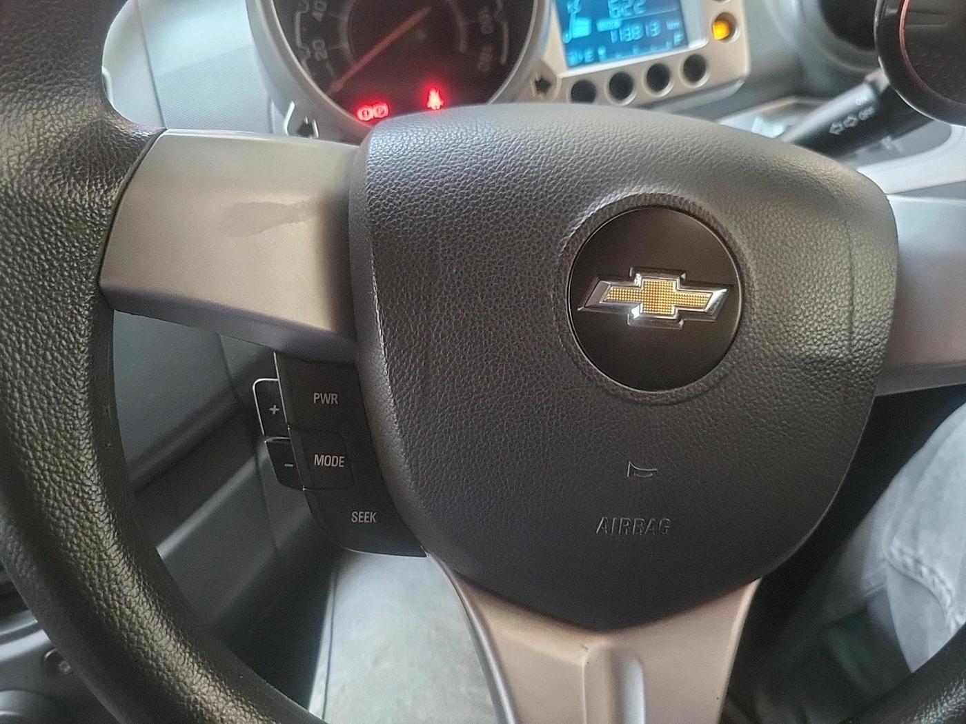 2015 Chevrolet Beat LT PETROL, Petrol, Manual, 1,13,813 km, interior
