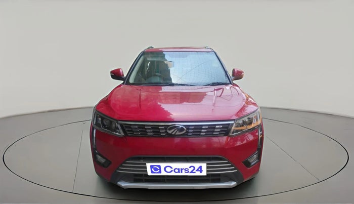 2022 Mahindra XUV300 W8 (O) 1.5 DIESEL AMT, Diesel, Automatic, 71,162 km, exterior