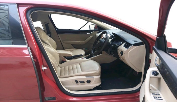 2015 Skoda Octavia ELEGANCE 1.8 TSI AT, Petrol, Automatic, 85,663 km, interior