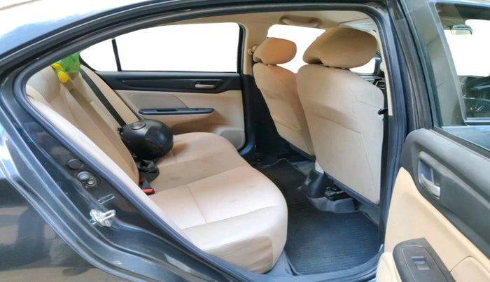 2023 Honda Amaze 1.2L I-VTEC S, Petrol, Manual, 9,735 km, interior