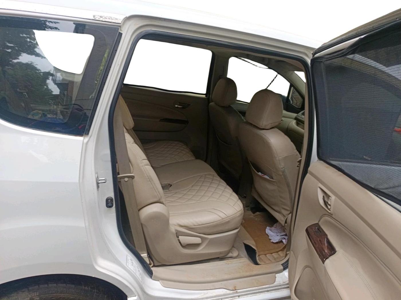2016 Maruti Ertiga ZXI, Petrol, Manual, 49,502 km, interior