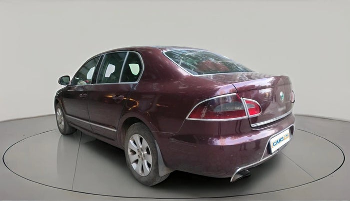 2011 Skoda Superb ELEGANCE 2.0 TDI CR AT, Diesel, Automatic, 1,29,785 km, exterior