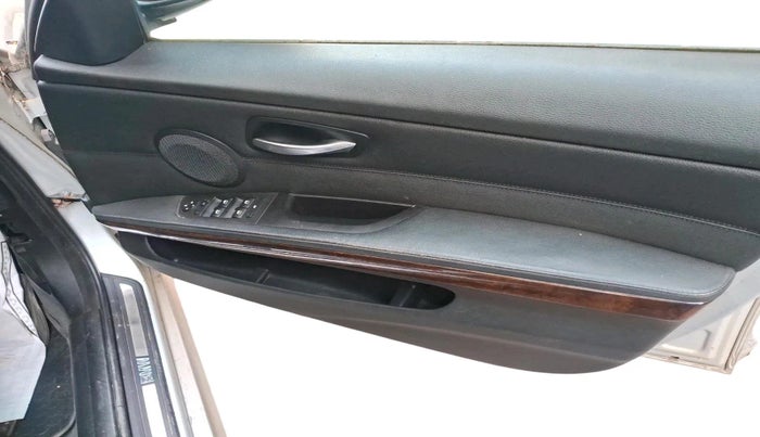 2009 BMW 3 Series 320I, Petrol, Automatic, 45,981 km, interior