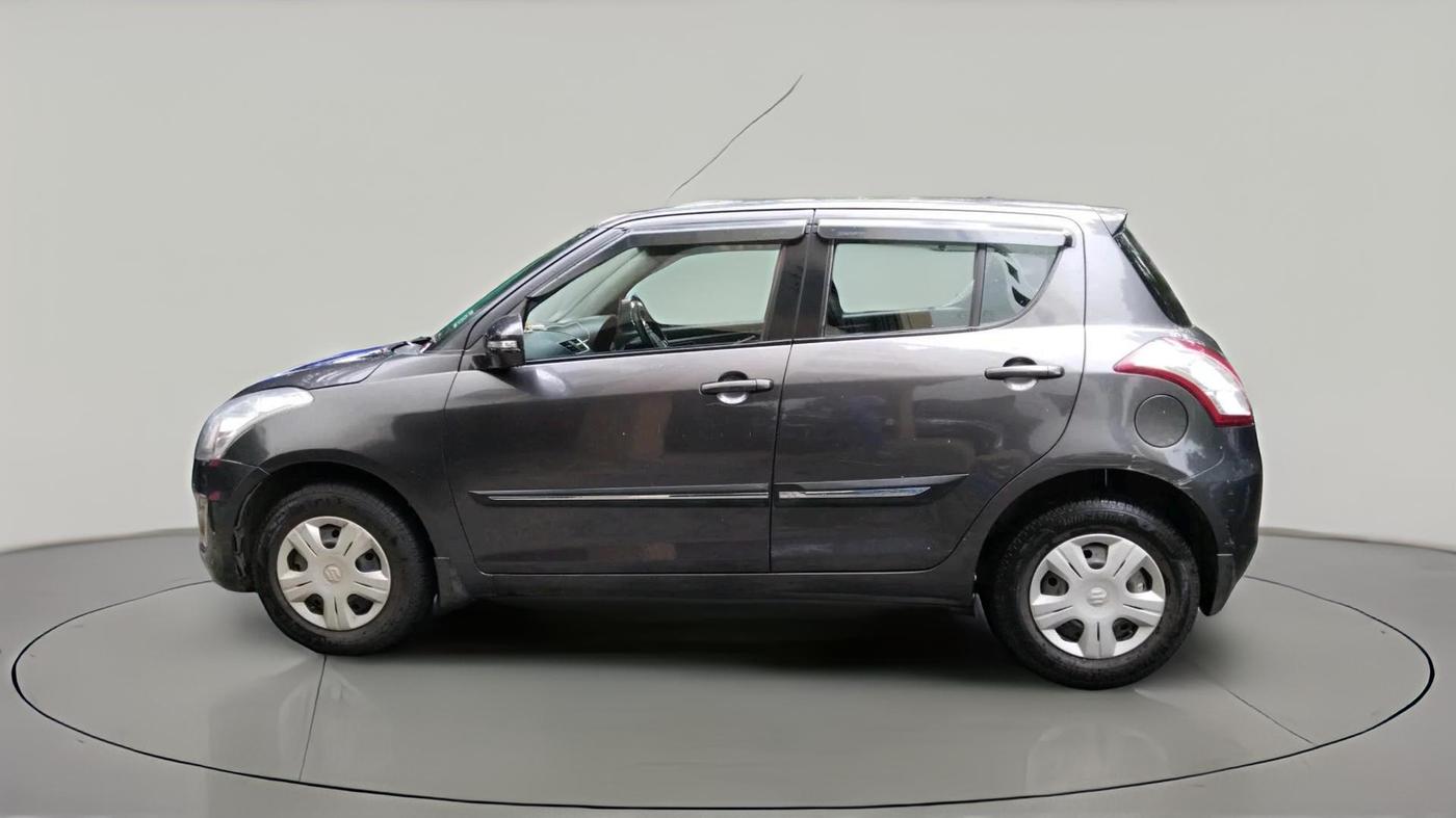 2015 Maruti Swift VXI, Petrol, Manual, 43,747 km, exterior