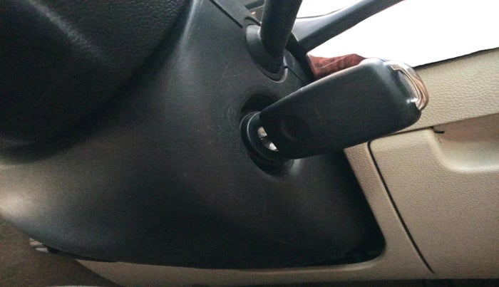 2010 Skoda Laura AMBIENTE 1.9 TDI AT, Diesel, Automatic, 1,13,763 km, interior