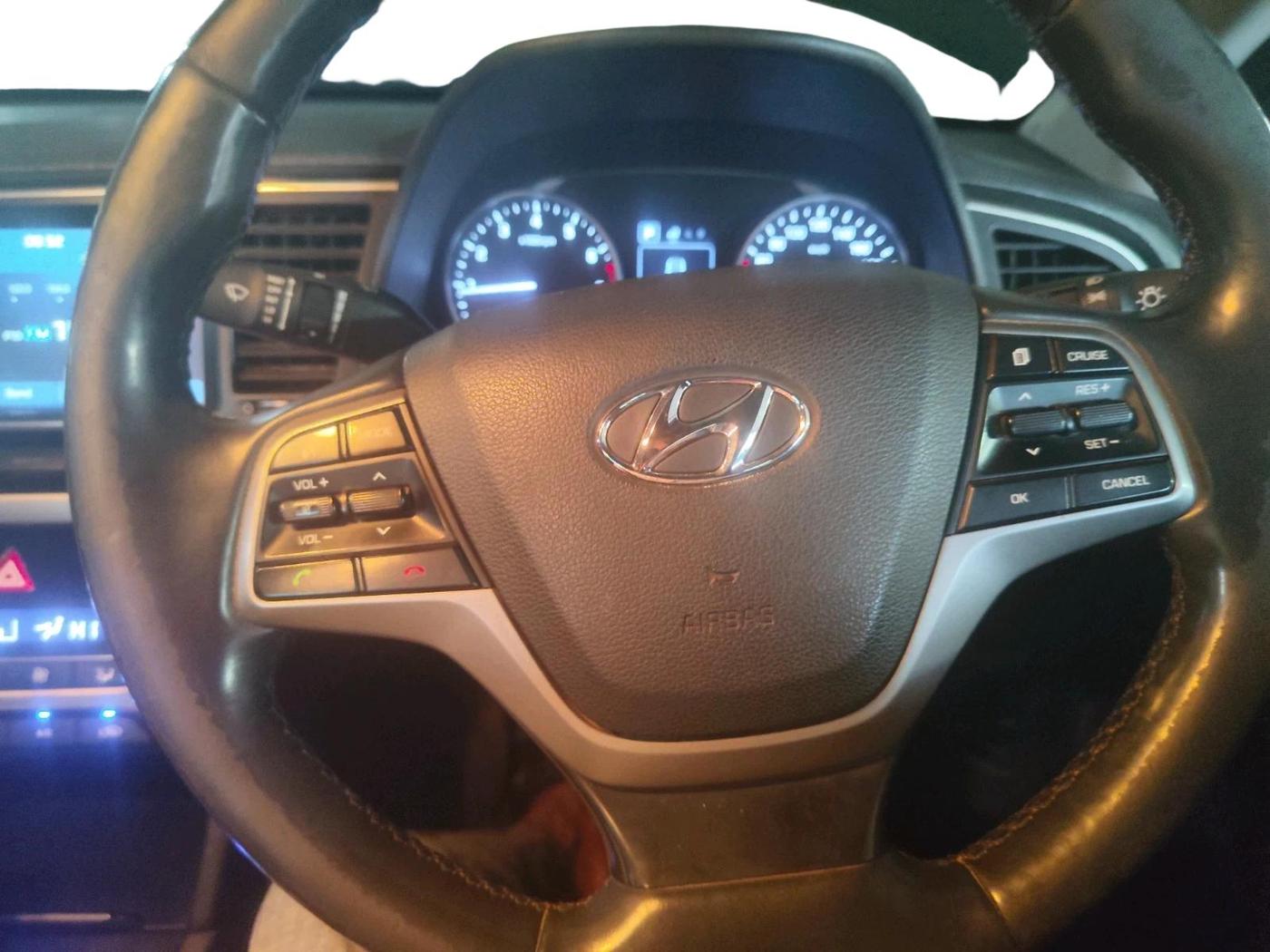 2019 Hyundai New Elantra 2.0 SX(O) AT PETROL, Petrol, Automatic, 67,290 km, interior