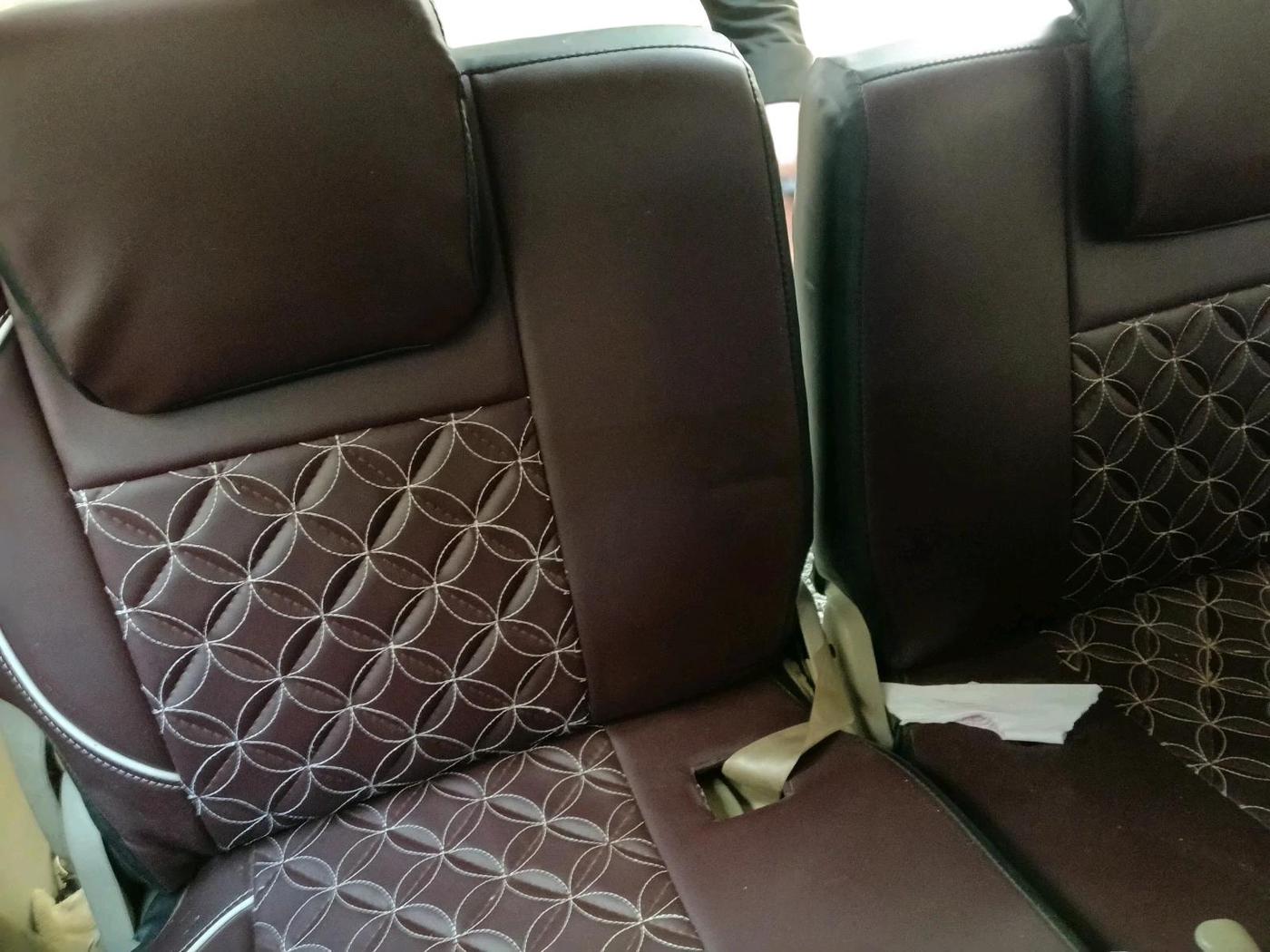 2014 Toyota Innova 2.5 GX 8 STR, Diesel, Manual, 1,41,821 km, interior