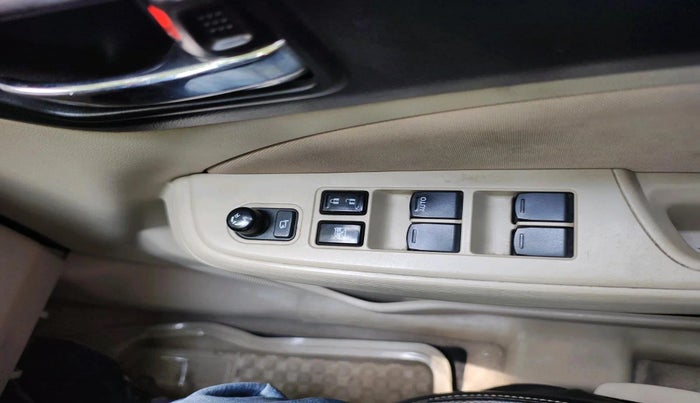 2020 Maruti Dzire VXI, Petrol, Manual, 55,260 km, interior