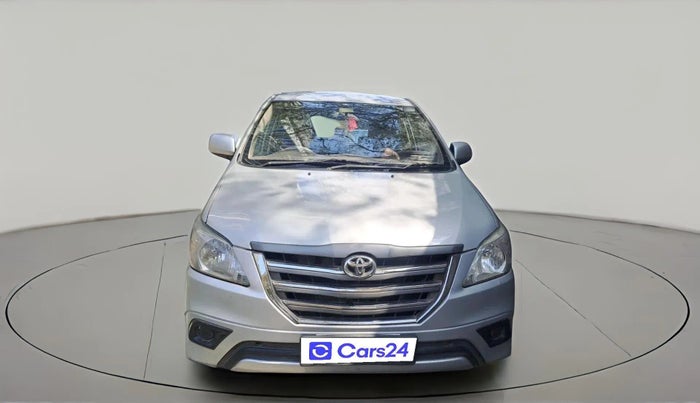 2012 Toyota Innova 2.5 G4 8 STR, Diesel, Manual, 2,88,444 km, exterior