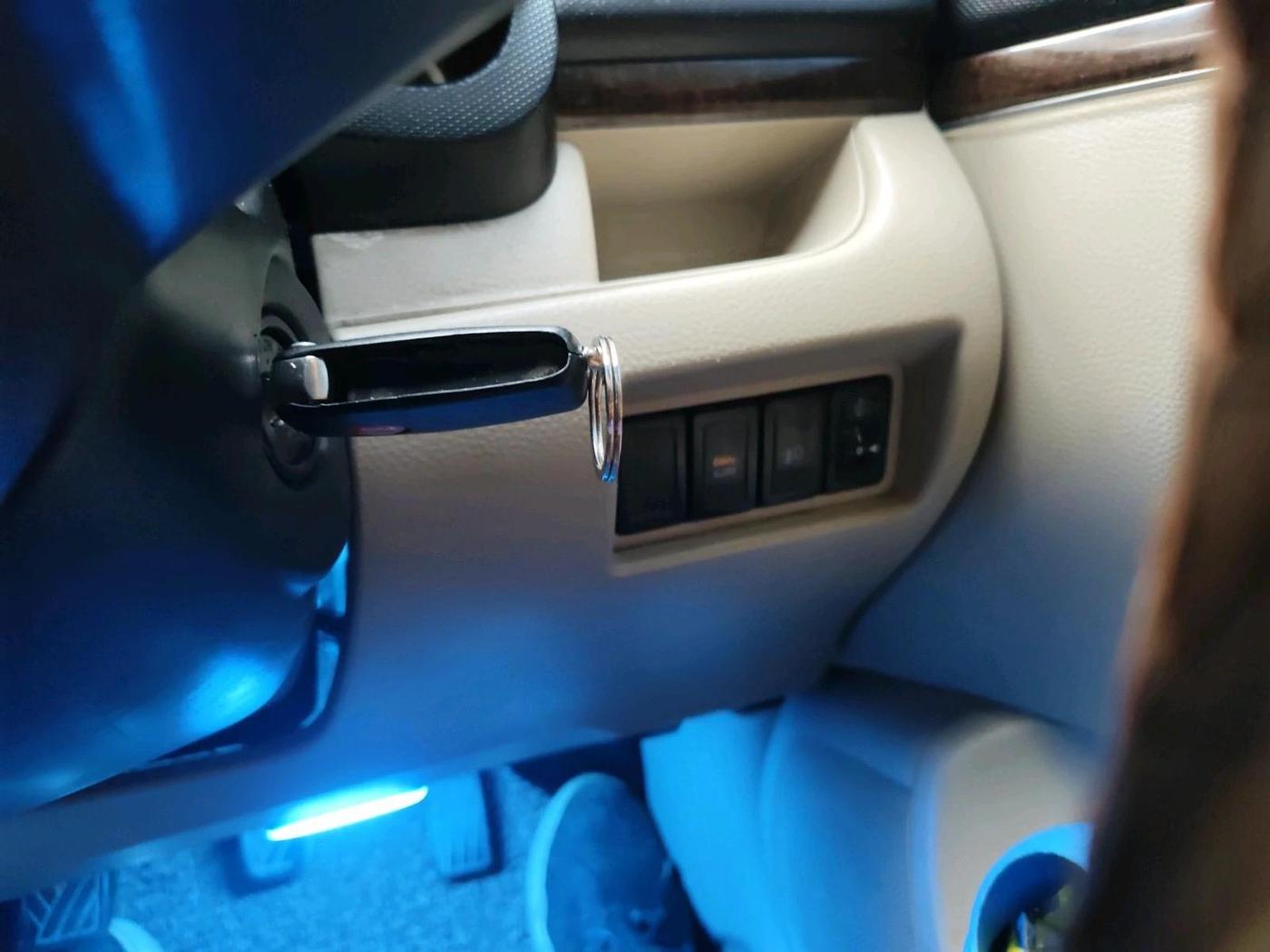 2014 Maruti Swift Dzire VXI, Petrol, Manual, 1,75,543 km, interior
