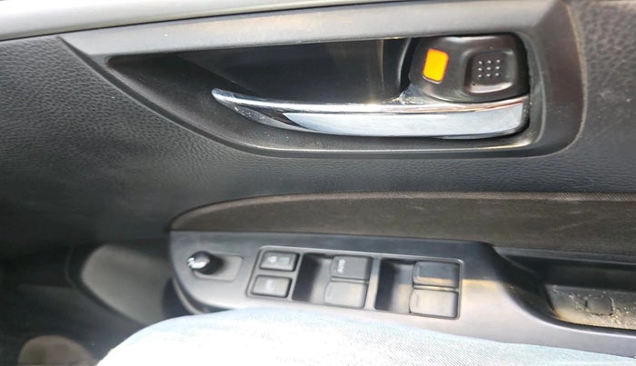 2014 Maruti Swift VXI, Petrol, Manual, 20,613 km, interior