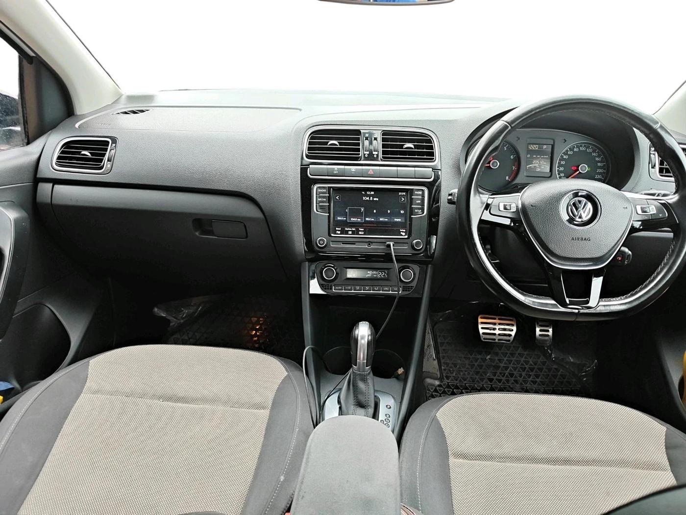 2017 Volkswagen Polo GT TSI AT, Petrol, Automatic, 20,512 km, interior