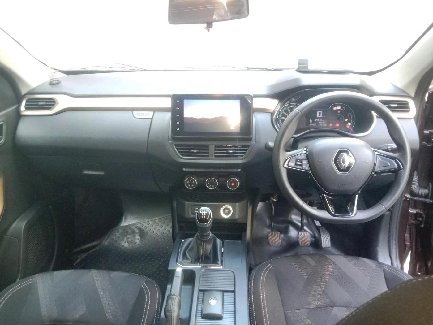 2022 Renault Kiger RXT MT, Petrol, Manual, 23,848 km, interior