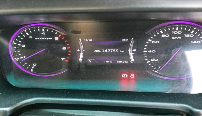 2019 Mahindra MARAZZO M8 8 STR, Diesel, Manual, 1,42,759 km, interior