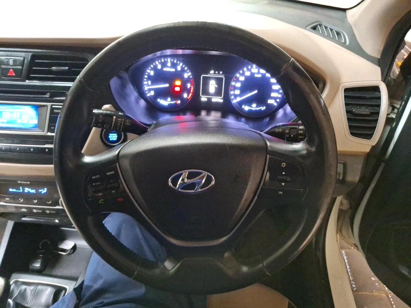 2015 Hyundai Elite i20 ASTA 1.2, Petrol, Manual, 83,777 km, interior
