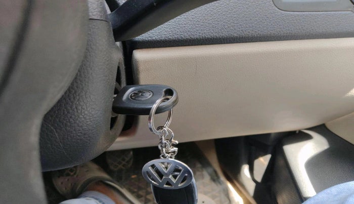 2011 Volkswagen Polo COMFORTLINE 1.2L PETROL, Petrol, Manual, 99,866 km, interior