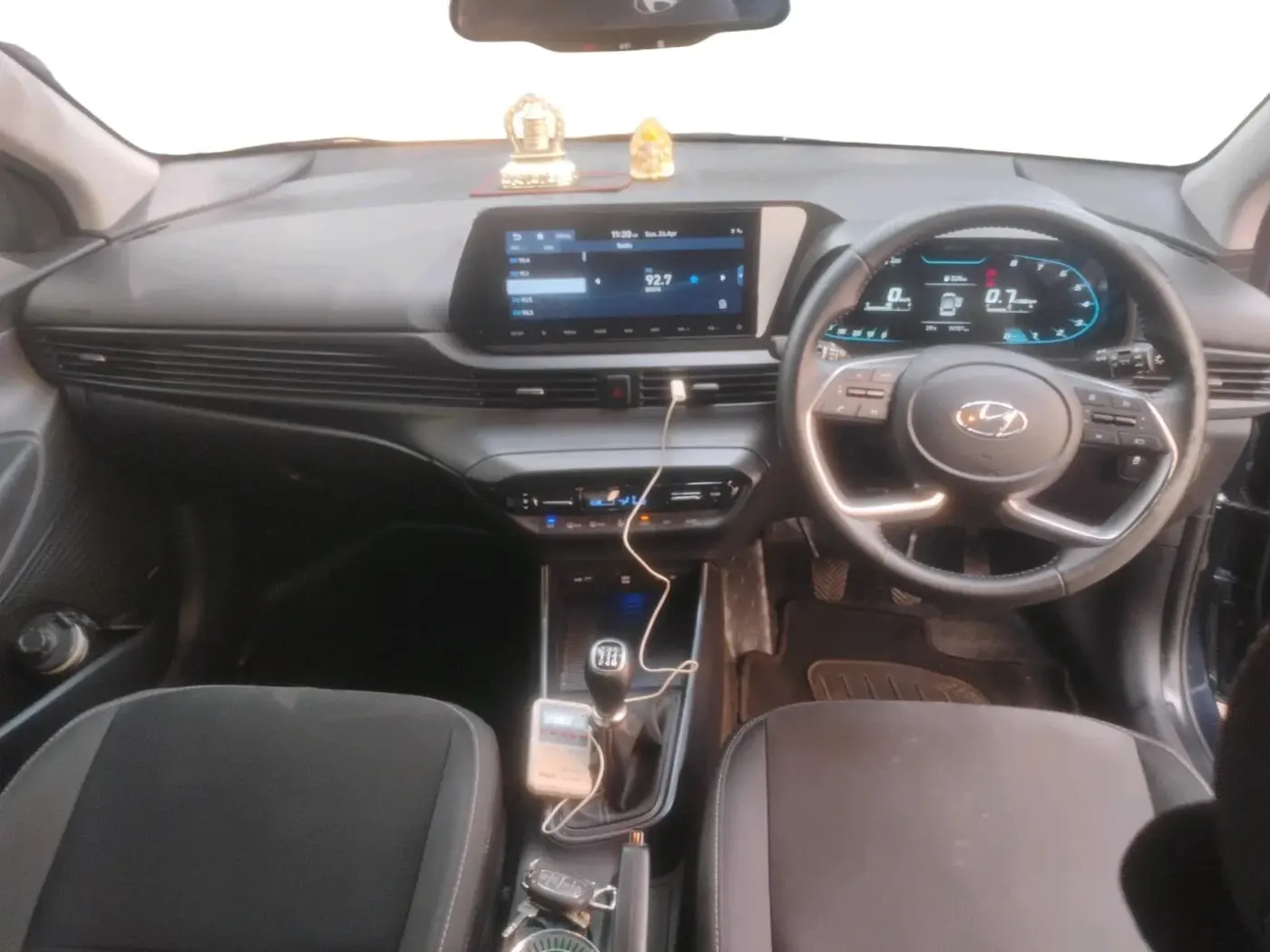 2023 Hyundai NEW I20 ASTA (O) 1.2 MT, Petrol, Manual, 14,101 km, interior