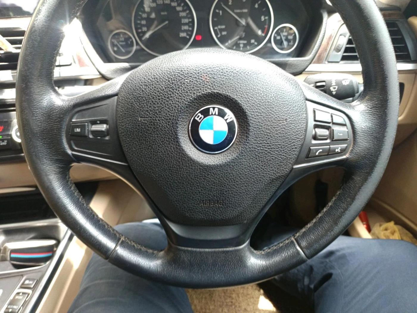 2013 BMW 3 Series 320d, Diesel, Automatic, 1,46,912 km, interior