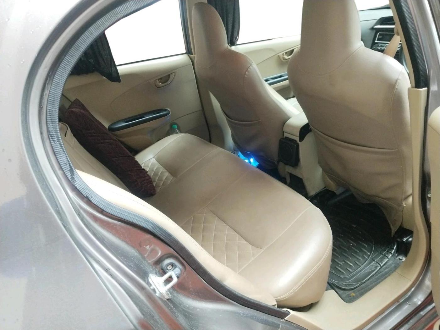 2015 Honda Amaze 1.2L I-VTEC S, Petrol, Manual, 63,806 km, interior