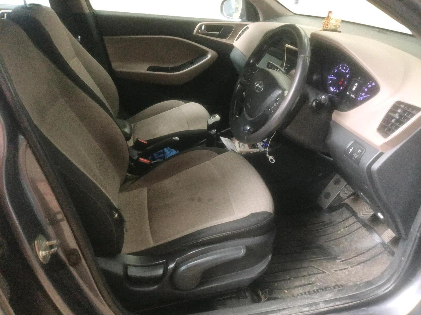 2017 Hyundai Elite i20 ASTA 1.2, Petrol, Manual, 44,759 km, interior