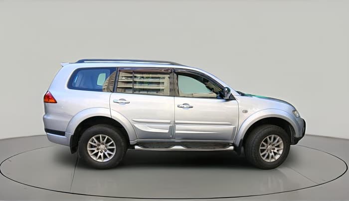 2012 Mitsubishi Pajero Sport 2.5 MT 4X4, Diesel, Manual, 1,33,417 km, exterior