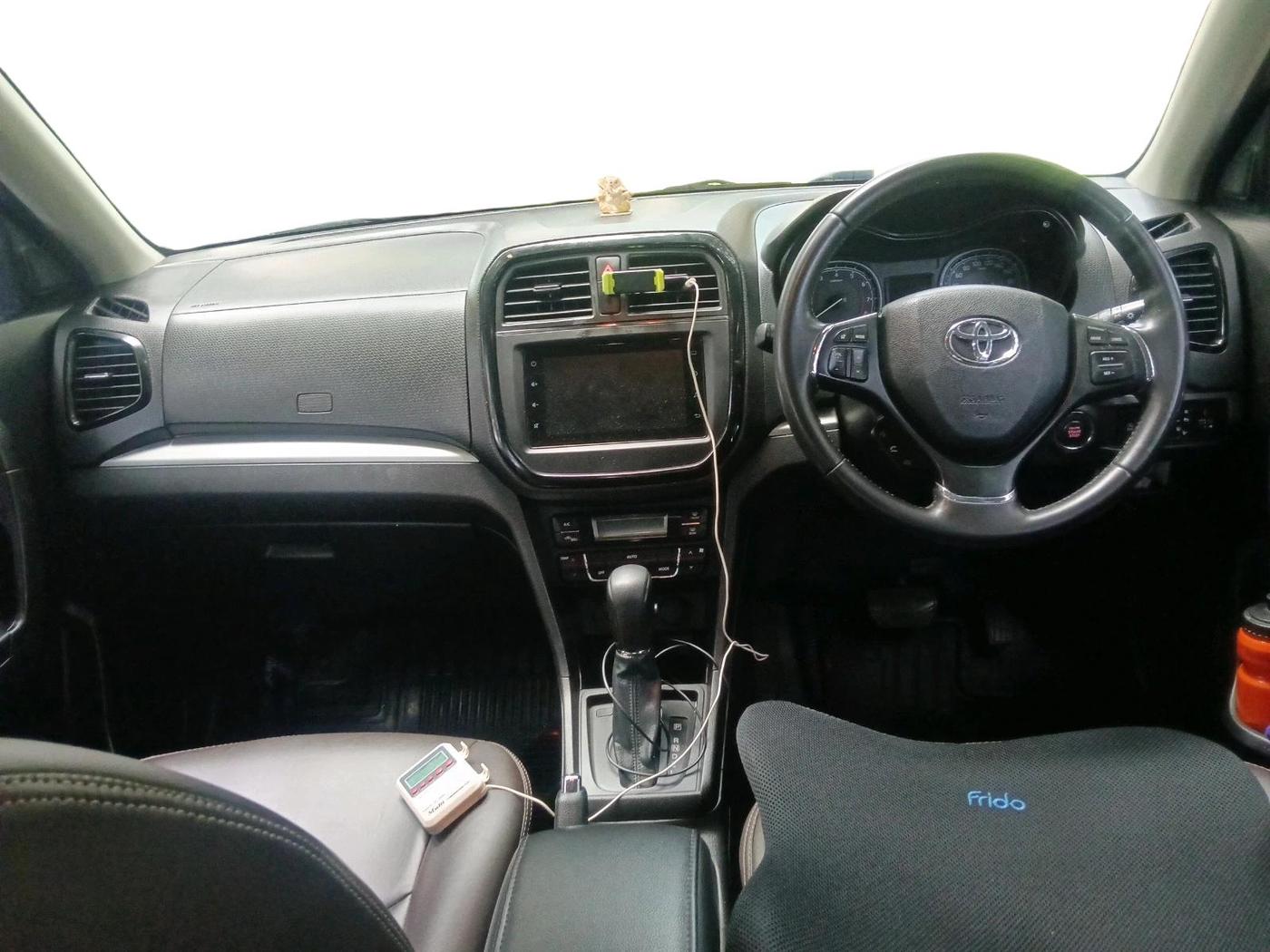 2021 Toyota URBAN CRUISER PREMIUM GRADE AT, Petrol, Automatic, 52,000 km, interior